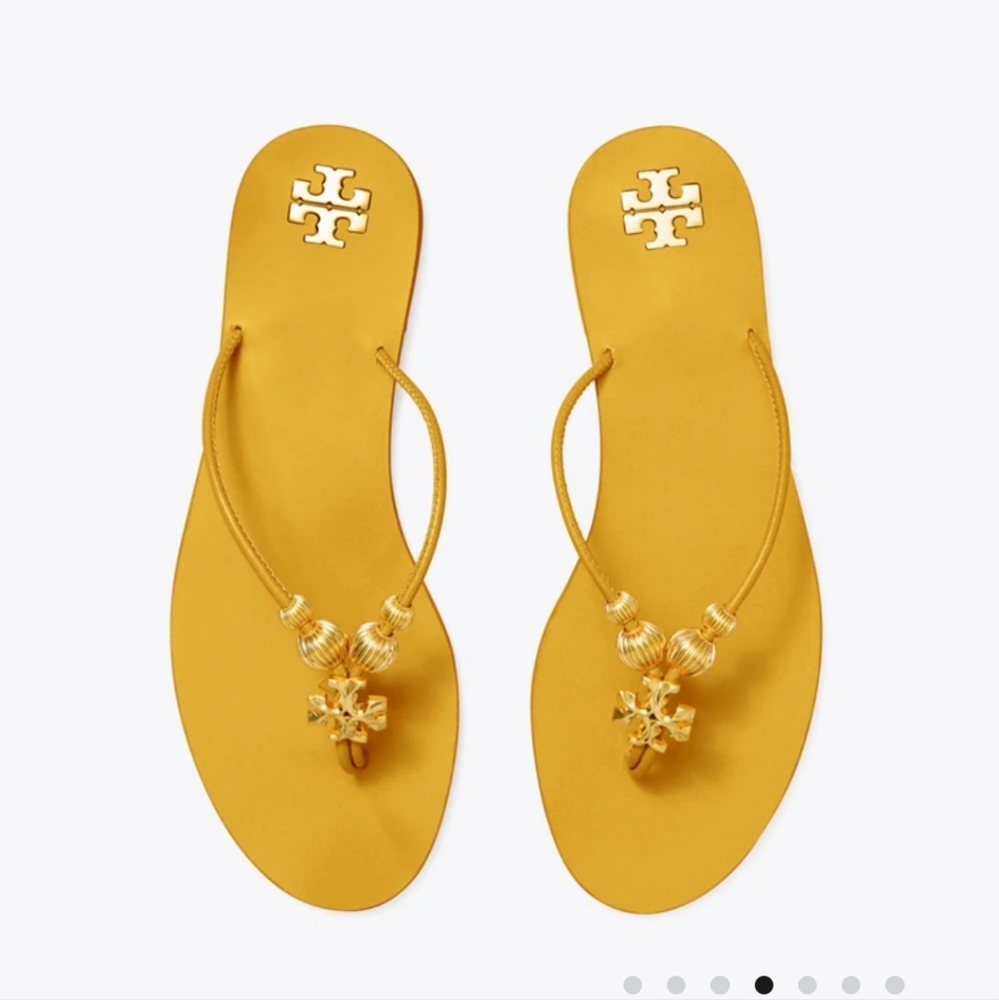 Tory bruch capri thong sandals